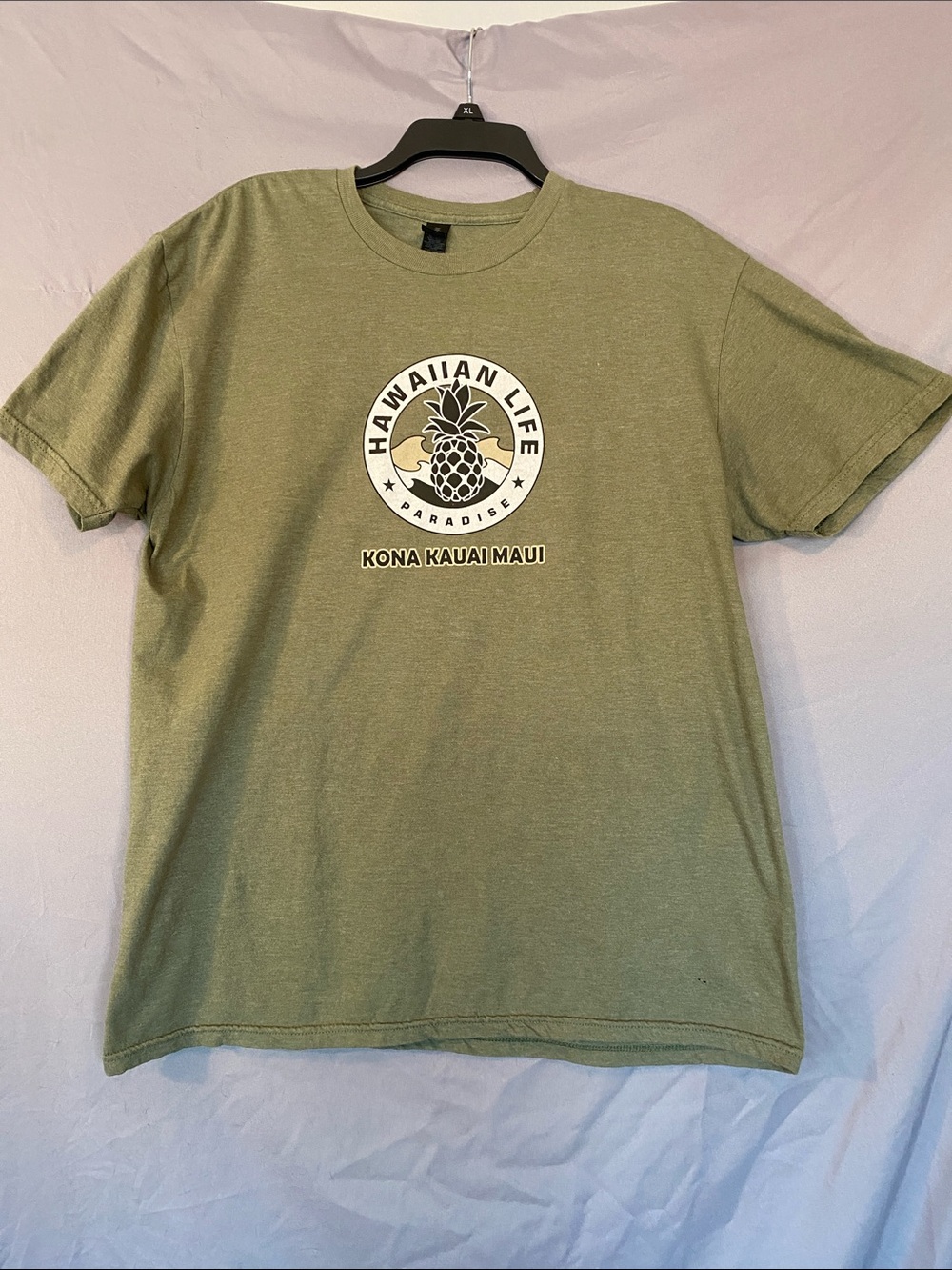 Maui T-Shirt Gildan Olive Green Hawaiian Life Pineapple